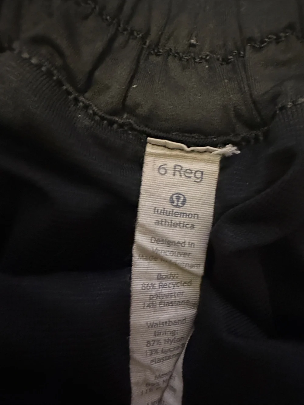 lululemon athletica Women's Black Layered Running Shorts s 6 reg. Shirt running